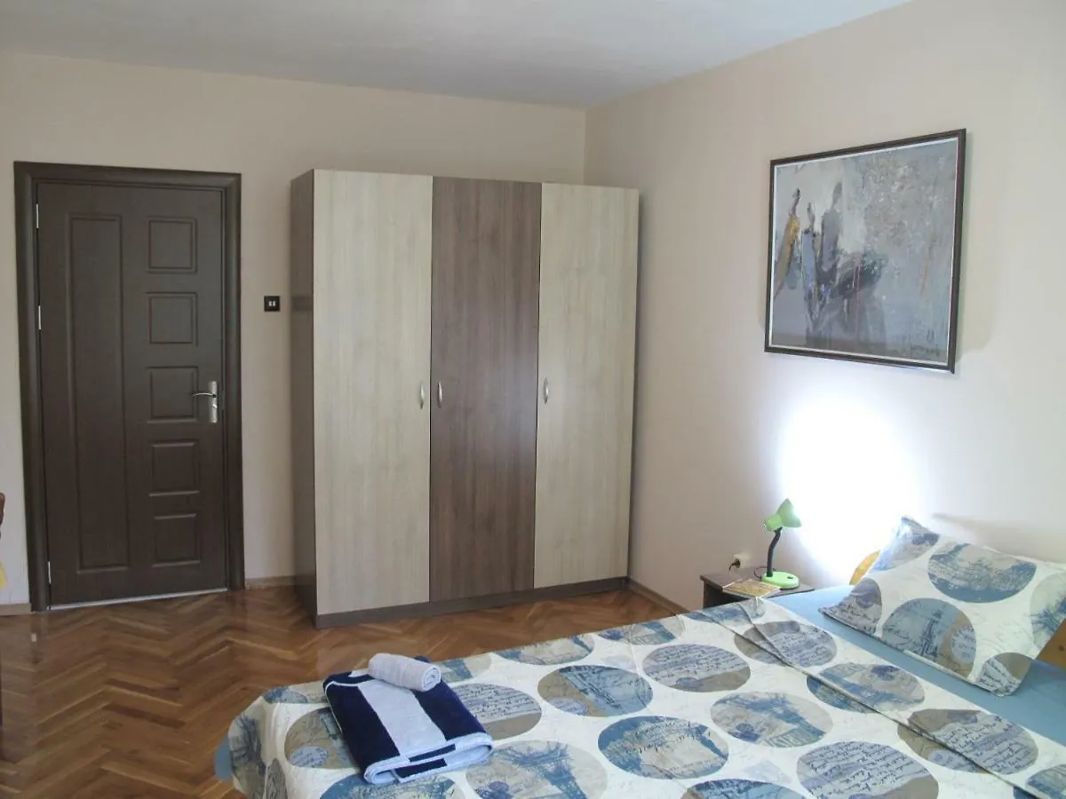 Art And Sea Apartment Varna